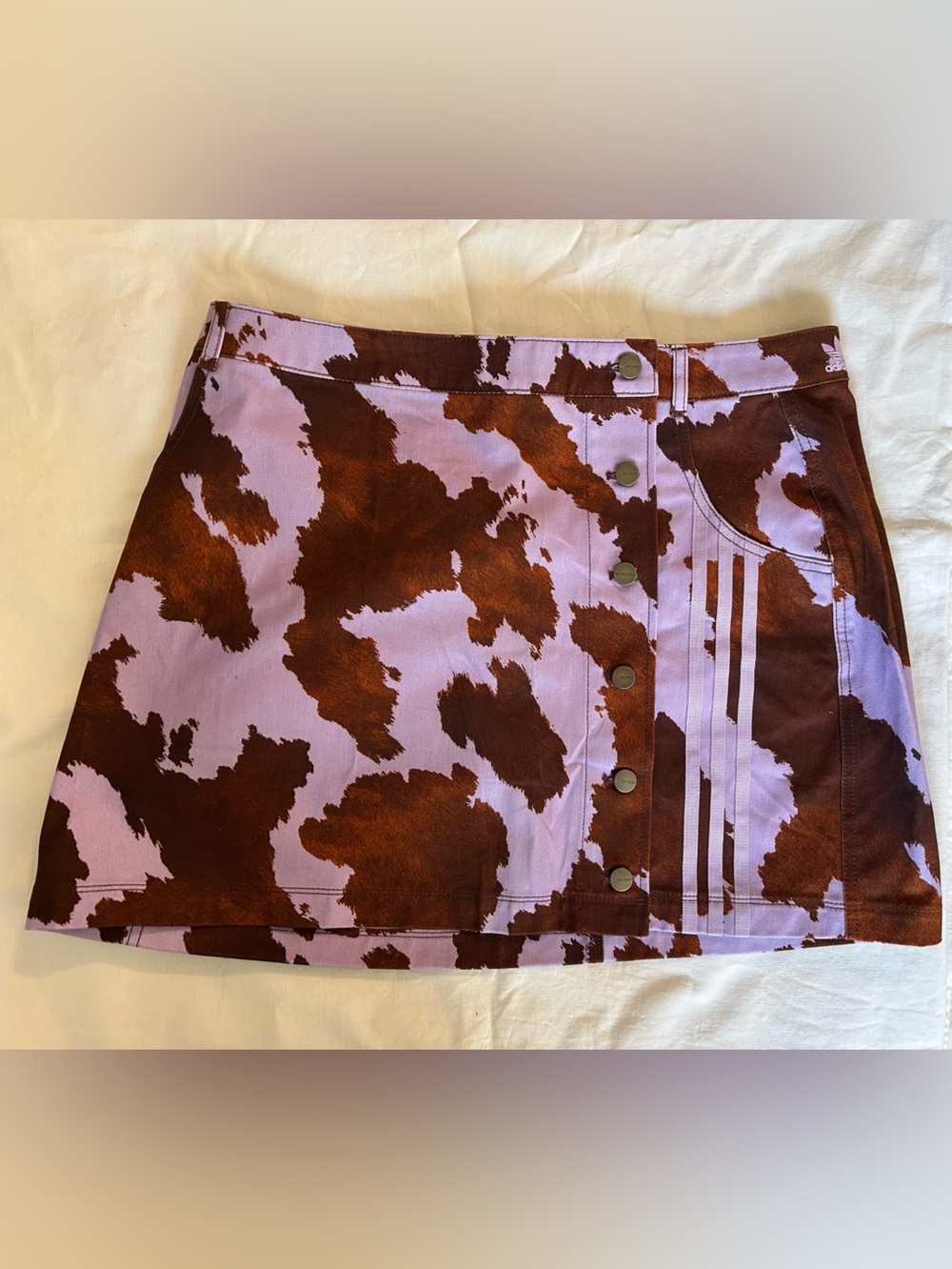 NWT Adidas x IVY PARK denim cow-print mini skirt - Picture 7 of 14